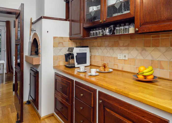 לינה וארוחת בוקר Cozy House Close To Center 4*