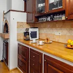 Bed & Breakfast Cozy House Close To Center 4*