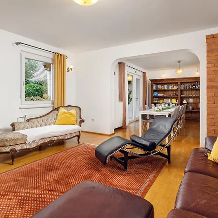 Bed & Breakfast Cozy House Close To Center